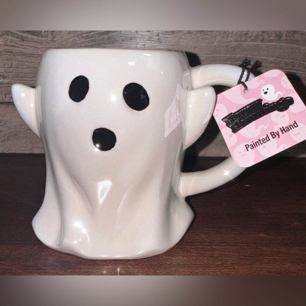 Super Cute 🥰 Iridescent shine White Halloween Ghost Mug 👻 - NEW
